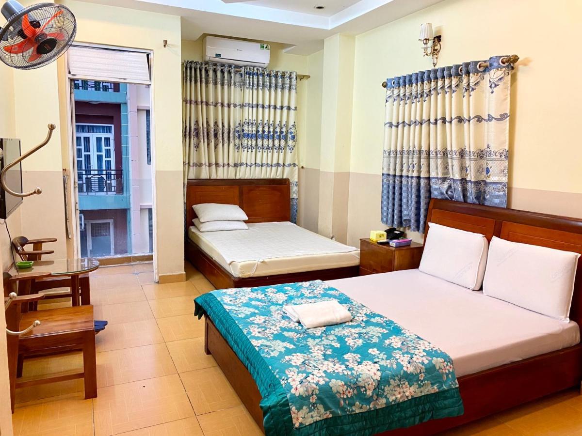 Ngoc Trinh Hotel Хошимин Экстерьер фото