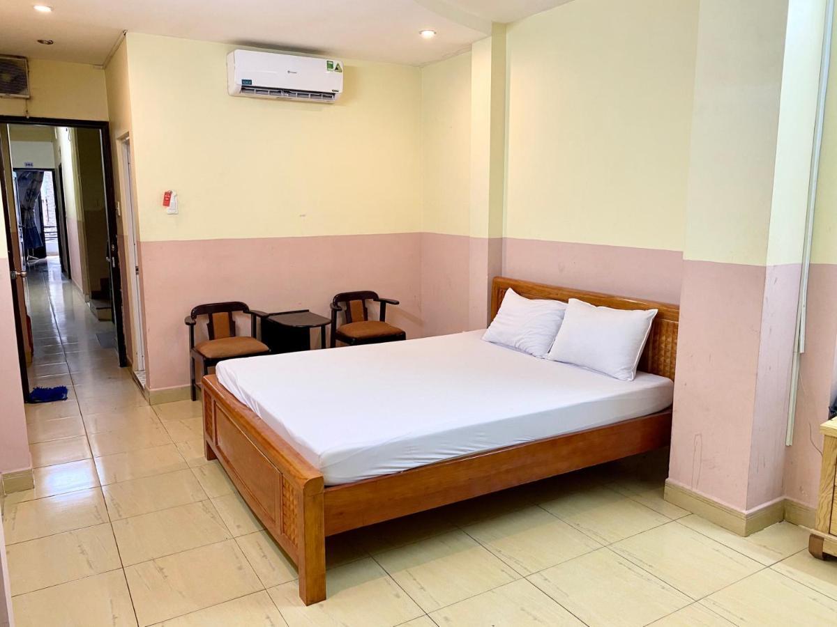 Ngoc Trinh Hotel Хошимин Экстерьер фото